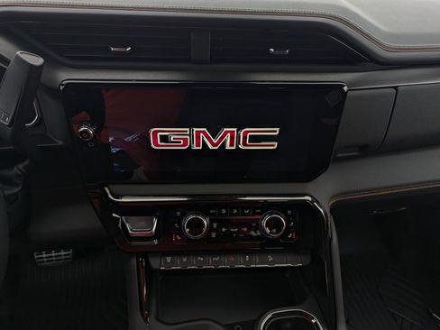 New 2026 GMC Sierra 2500 AT4 w/ AT4 Premium Plus Package image 25