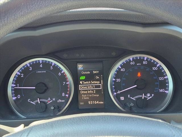 Used 2018 Toyota Highlander LE FWD image 10