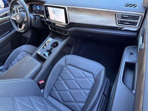 New 2026 Volkswagen Atlas SE image 21
