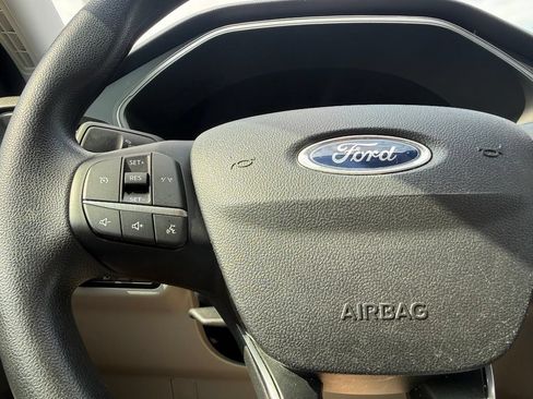 Used 2025 Ford Escape Active FWD image 24