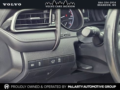 Used 2024 Toyota Camry SE image 17