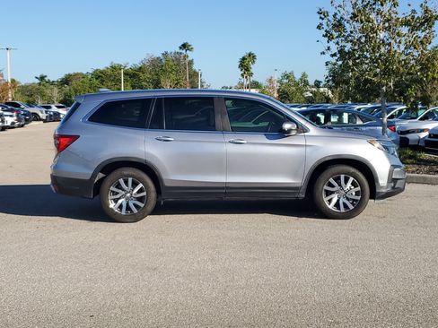 Used 2021 Honda Pilot EX image 3