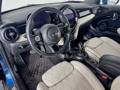 Certified 2023 MINI Cooper S w/ Signature Upholstery Package image 9