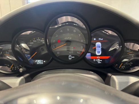 Used 2014 Porsche 911 GT3 w/ Sound Package Plus RWD image 18