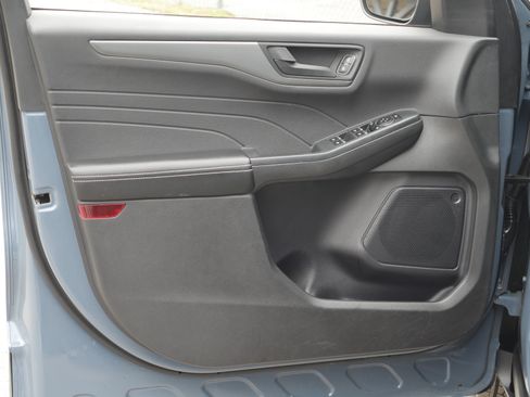 Certified 2023 Ford Escape Active AWD/4WD image 34