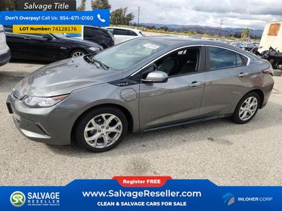 Used 2017 Chevrolet Volt Premier w/ Driver Confidence II Package