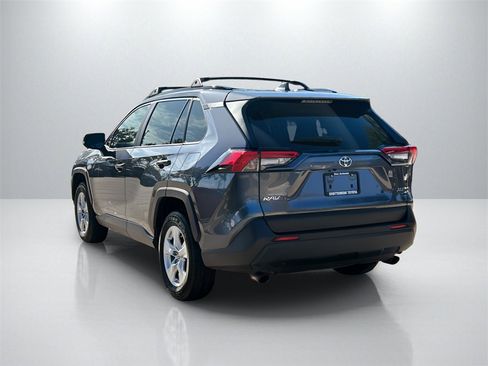Used 2019 Toyota RAV4 XLE image 7