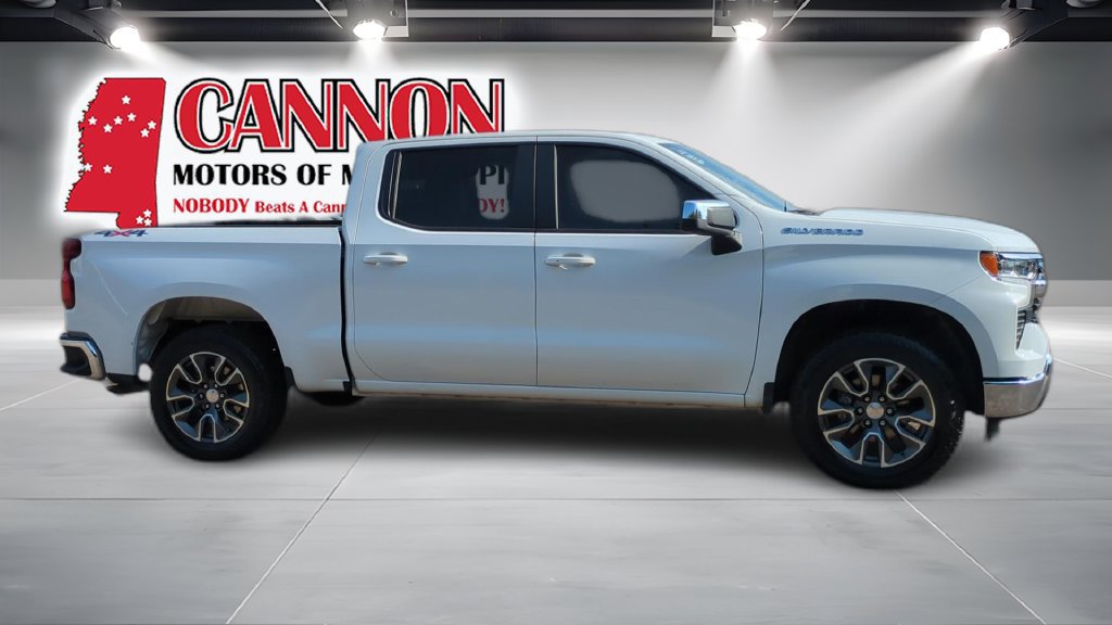 Used 2024 Chevrolet Silverado 1500 LT AWD/4WD image 4