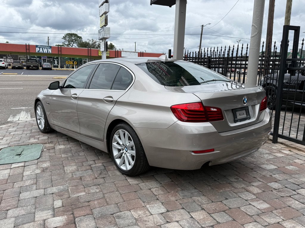 Used 2016 BMW 535i Sedan w/ Driver Assistance Package RWD image 9
