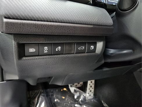 New 2026 Toyota Camry SE w/ Convenience Package FWD image 11