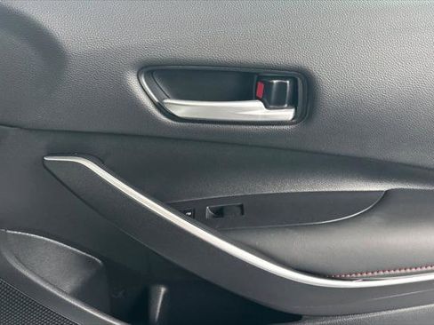 Certified 2024 Toyota Corolla SE image 19