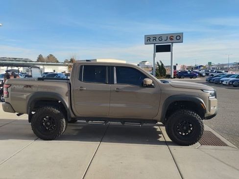 Used 2024 Nissan Frontier PRO-4X w/ Pro Premium Package AWD/4WD image 4