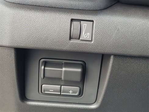 New 2026 GMC Canyon Elevation w/ Technology Package image 22