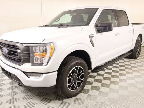 Used 2022 Ford F150 XLT w/ Equipment Group 302A High image 12