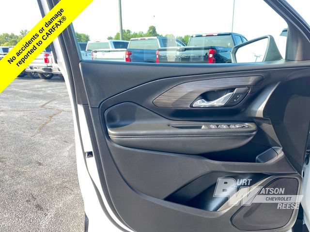 Used 2024 GMC Terrain SLE FWD image 14