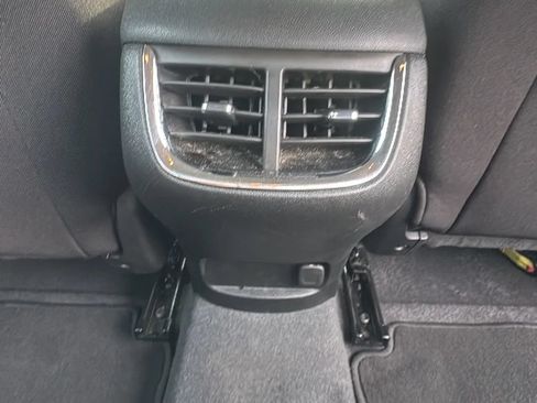 Used 2023 Chevrolet Malibu LT FWD image 19