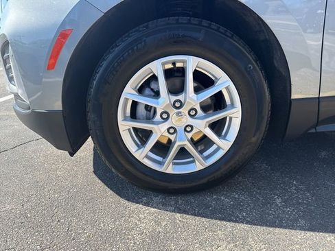 Used 2024 Chevrolet Equinox LT image 10