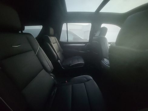 Used 2025 Cadillac Escalade Premium Luxury w/ Touring Package AWD/4WD image 7