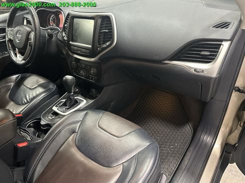 Used 2014 Jeep Cherokee Limited AWD/4WD image 5