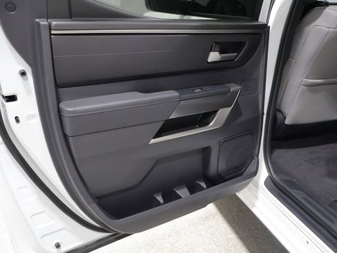 Used 2026 Toyota Tundra SR5 w/ SR5 Premium Package AWD/4WD image 19