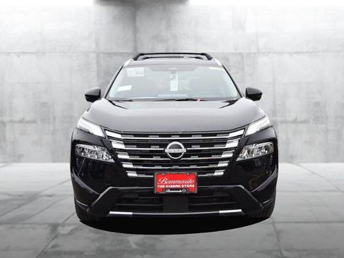 New 2026 Nissan Rogue Platinum image 4