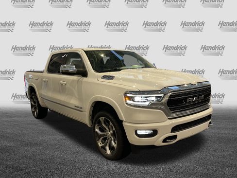 Used 2024 RAM 1500 Limited AWD/4WD image 2