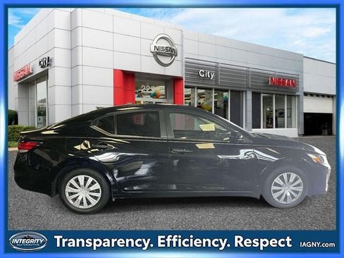 Used 2024 Nissan Sentra S FWD image 5