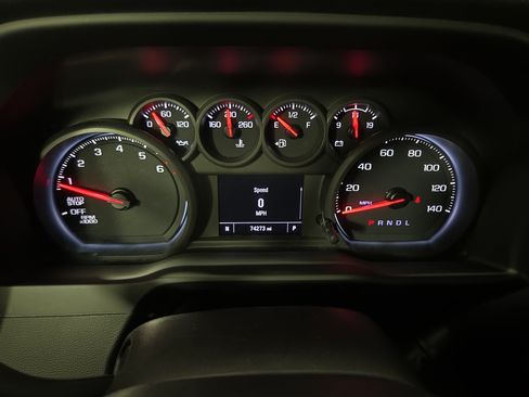 Certified 2023 Chevrolet Silverado 1500 Custom RWD image 17