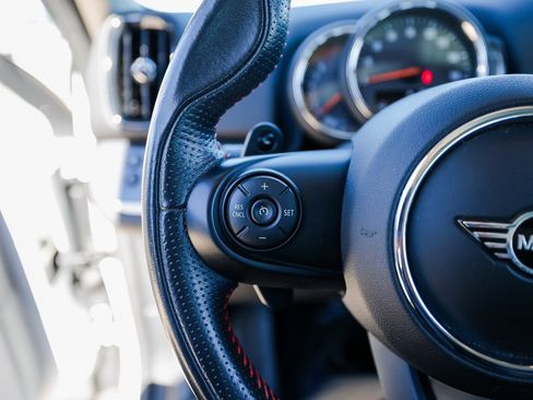 Used 2020 MINI Cooper Countryman S w/ Premium Package image 17