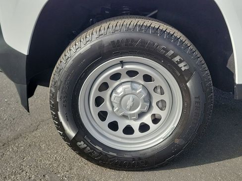 New 2026 Chevrolet Colorado W/T image 19