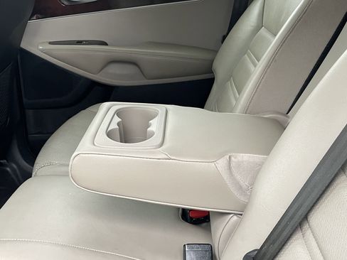 Used 2018 Kia Sorento EX AWD/4WD image 31