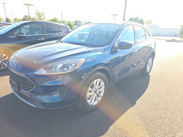 Used 2020 Ford Escape SE FWD image 1