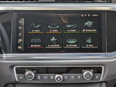 Certified 2025 Audi Q3 2.0T Premium Plus w/ Premium Plus Package image 13