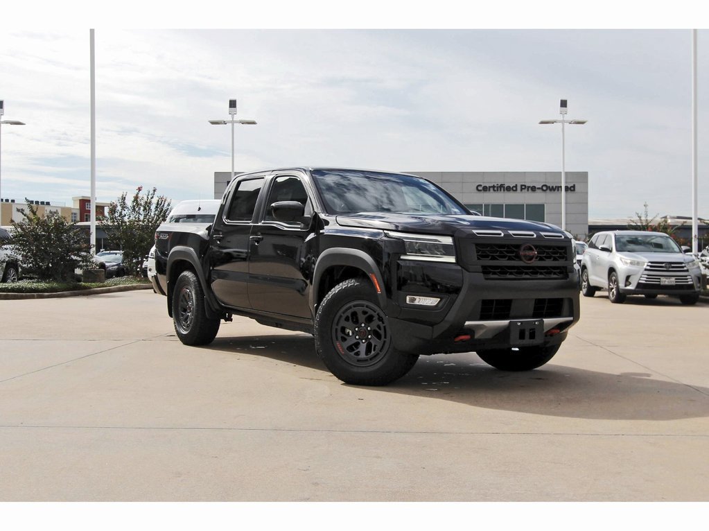Used 2025 Nissan Frontier Pro-X RWD image 1