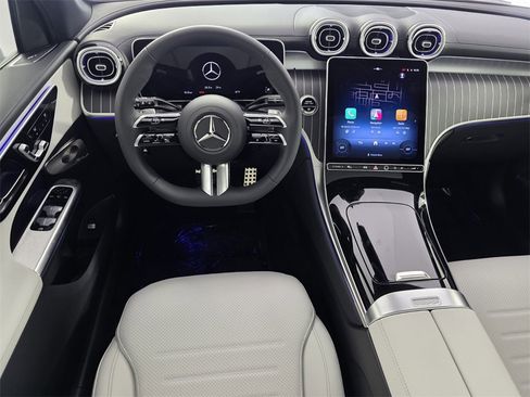 New 2026 Mercedes-Benz GLC 300 image 10
