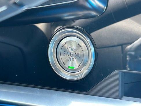 Certified 2024 Chevrolet Corvette Stingray Premium Conv RWD image 23