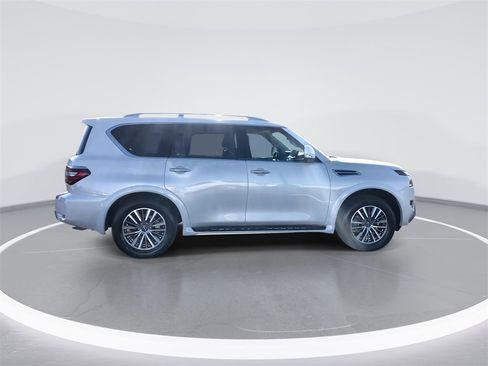 Used 2024 Nissan Armada SL w/ Cargo Package image 9
