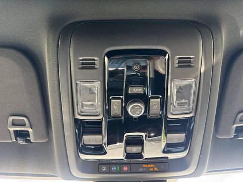 Used 2026 Chevrolet Tahoe RST w/ Comfort Package AWD/4WD image 28