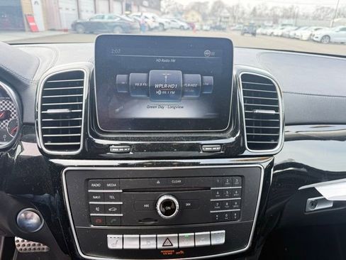 Used 2018 Mercedes-Benz GLE 43 AMG 4MATIC Coupe image 21