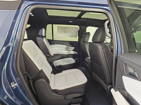 New 2026 Chevrolet Traverse High Country w/ LPO, Floor Liner Package image 14