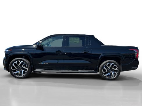 New 2024 Chevrolet Silverado EV RST image 2