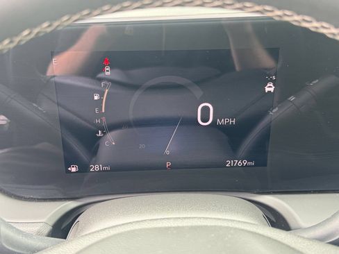 Used 2025 Buick Encore GX Preferred FWD image 38