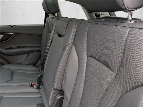 Used 2024 Audi Q7 2.0T Premium Plus image 13