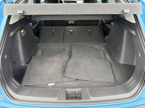 Used 2025 Chevrolet Trax LT FWD image 5