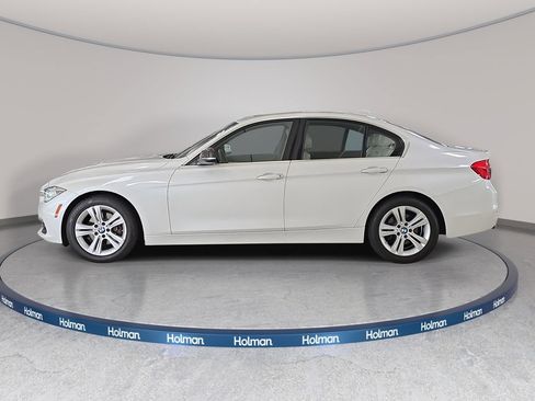 Used 2016 BMW 328i xDrive Sedan AWD/4WD image 11