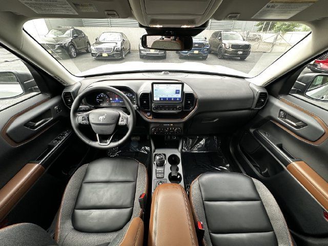 Certified 2024 Ford Bronco Sport Outer Banks w/ Tech Package AWD/4WD image 16