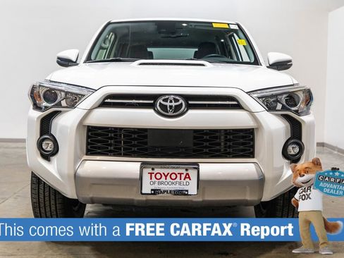 Certified 2024 Toyota 4Runner TRD Off-Road Premium image 2