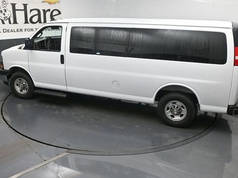 New 2025 Chevrolet Express 3500 LT w/ LT Preferred Equipment Group RWD image 21