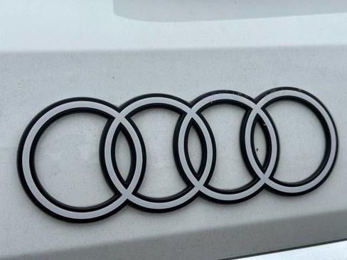 Used 2025 Audi Q7 3.0T Premium Plus AWD/4WD image 10