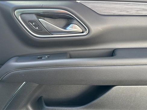 Used 2024 GMC Yukon SLT image 22